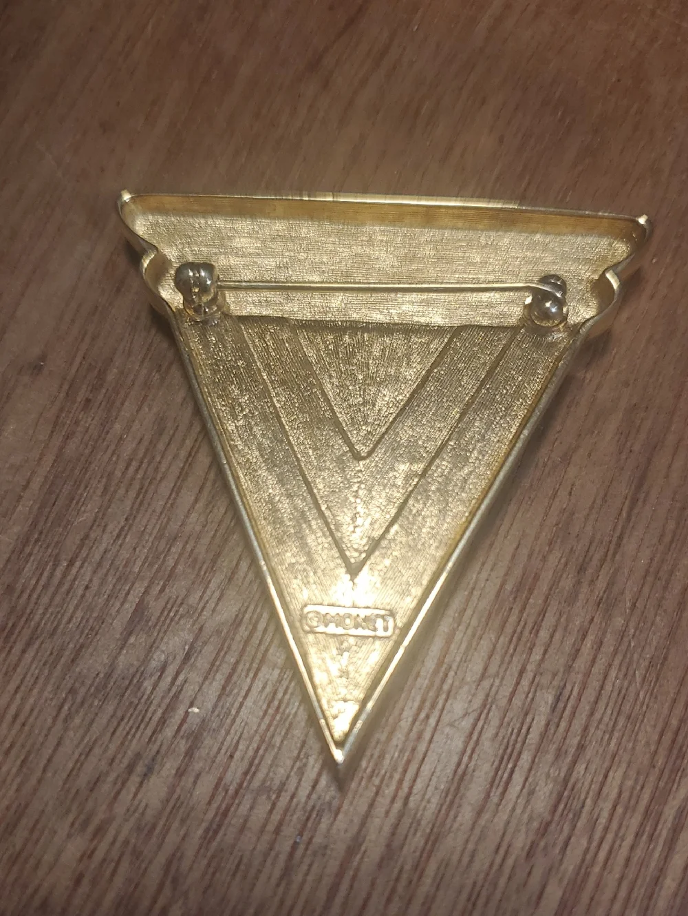 MONET Black and Gold V-Shaped Enamel Pin with Rhinestone Triangle BD